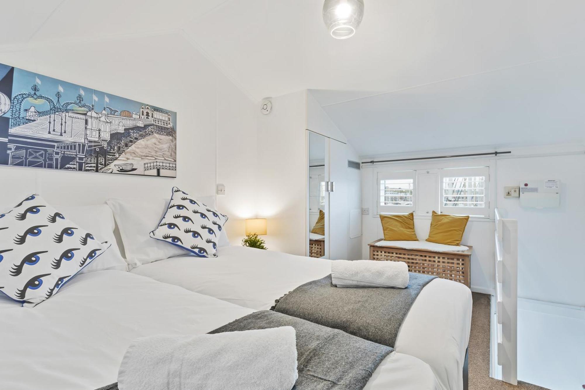 On The Water With Free Parking - By My Getaways Appartement